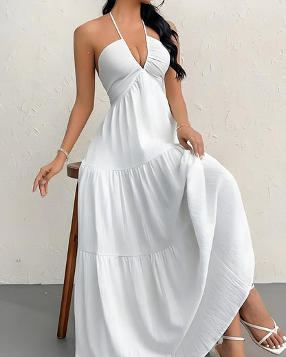 Minimalist Sleeveless Open-Back Halter Maxi Dress